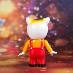 TOY TOKYO AWESOME TOY Pointless Island: Fortune Kitty 3.54