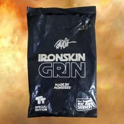 Ron English X Made By Monsters: Pop Art Series - Iron Skin Boba Fett Grin Toy Tokyo Exclusive 1 Blind Bag Figure 26 Ron English X Made By Monsters: Pop Art Series - Iron Skin Boba Fett Grin Toy Tokyo Exclusive 1 Blind Bag Figure