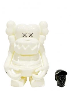 TOY TOKYO KAWS X Bounty Hunter - Skull Kun White, 2006