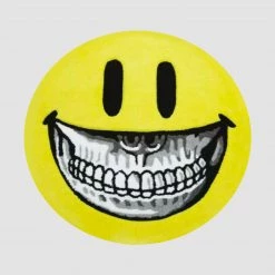 TOY TOKYO Ron English X MINDstyle: Popaganda - Smiley Grin Large Yellow Rug