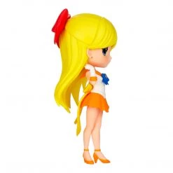 TOY TOKYO Banpresto X Bandai: Pretty Guardian Sailor Moon Eternal - Q Posket Super Sailor Venus Ver. A Figure