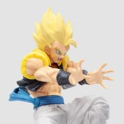 TOY TOKYO Bandai: Ichiban Kuji - Dragon Ball Super Saiyan Gogeta Rising Fighters Yellow Figure