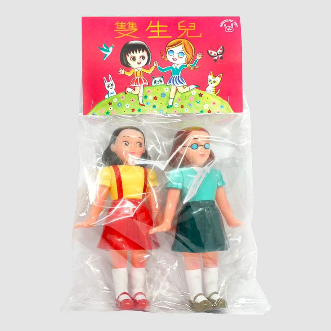 TOY TOKYO Awesome Toy: Chibi Maruko-chan "BFF Twins" Soft Vinyl Figure 8 TOY TOKYO Awesome Toy: Chibi Maruko-chan "BFF Twins" Soft Vinyl Figure