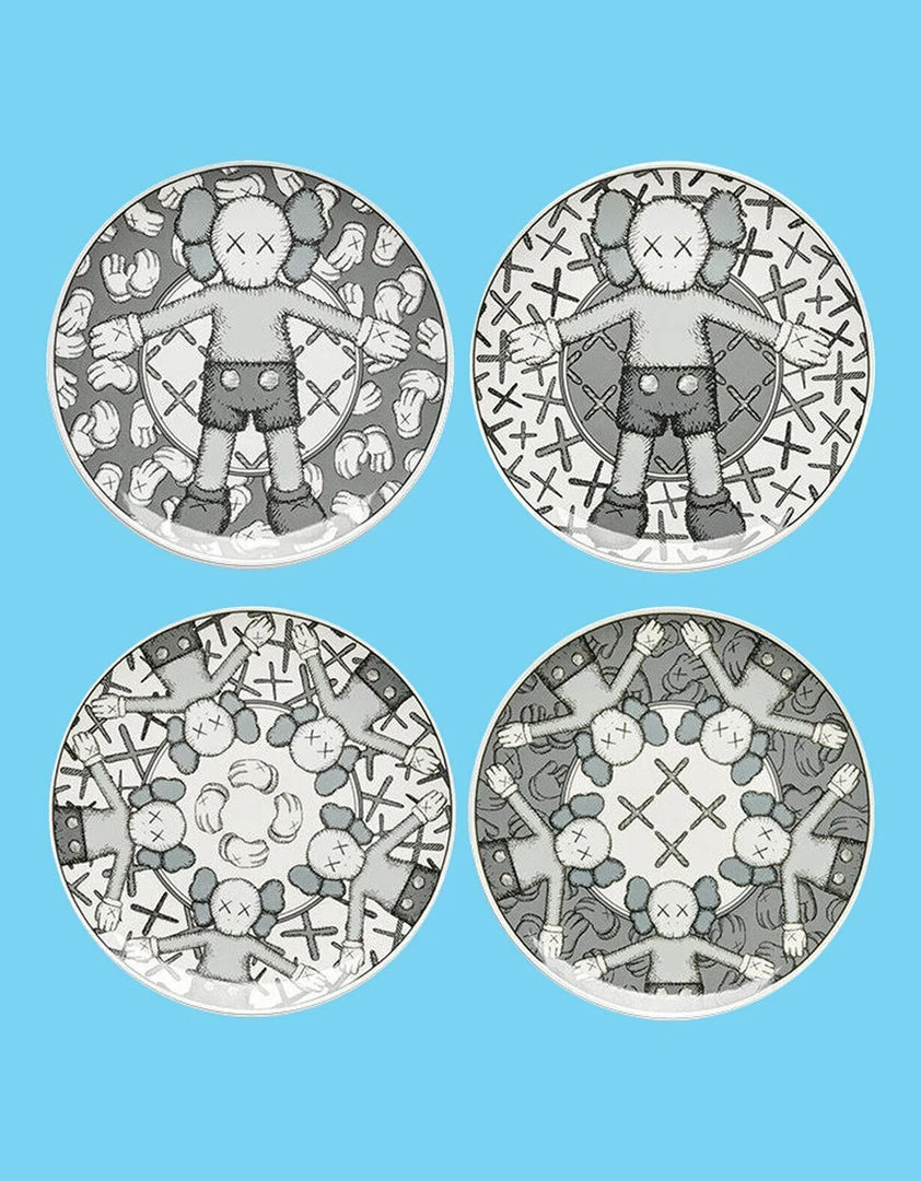 TOY TOKYO KAWS - Ceramic Plate Set Of 4 Grey 3 TOY TOKYO KAWS - Ceramic Plate Set Of 4 Grey