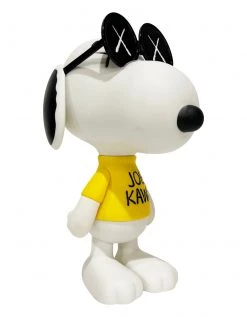TOY TOKYO KAWS X Peanuts - Snoopy, 2011