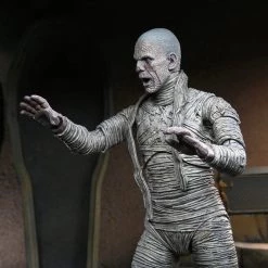 NECA: Universal Monsters - The Mummy Ultimate Figure Color 7" Tall Action Figure 25 NECA: Universal Monsters - The Mummy Ultimate Figure Color 7