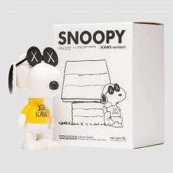 TOY TOKYO KAWS X Peanuts - Snoopy, 2011