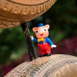 TOY TOKYO AWESOME TOY Pointless Island: 3 Little Pigs Carnival Edition Red 3.74" Tall Sofubi Figure