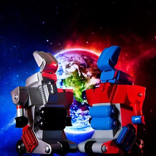 TOY TOKYO Awesome Toy: King Thunder - Optimus Prime & Megatron Set Of 2 DCON 2019 Exclusive 4 TOY TOKYO Awesome Toy: King Thunder - Optimus Prime & Megatron Set Of 2 DCON 2019 Exclusive