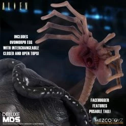 TOY TOKYO MEZCO TOYZ: MDS - Deluxe Alien 7