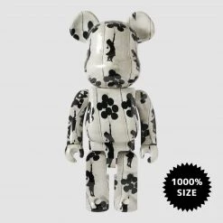 TOY TOKYO MEDICOM TOY: BE@RBRICK - Banky's Flying Balloons Girl 1000%