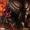 TOY TOKYO MEZCO TOYZ: Predator 2 - Deluxe City Hunter 7" Tall Figure